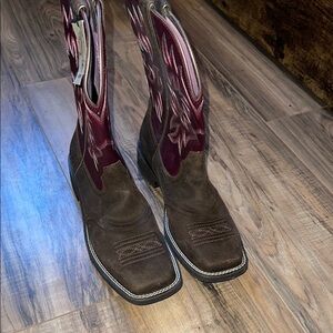 Women’s Ariat Brown and Burgundy Western Boots